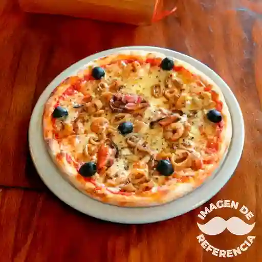 Pizza Caribeña