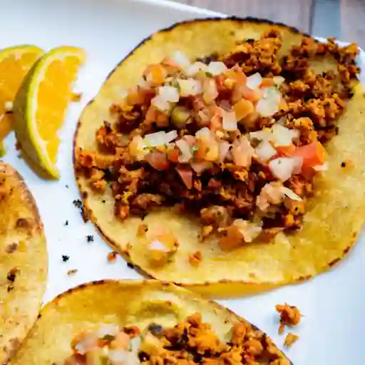 3 Tacos de Chorizo