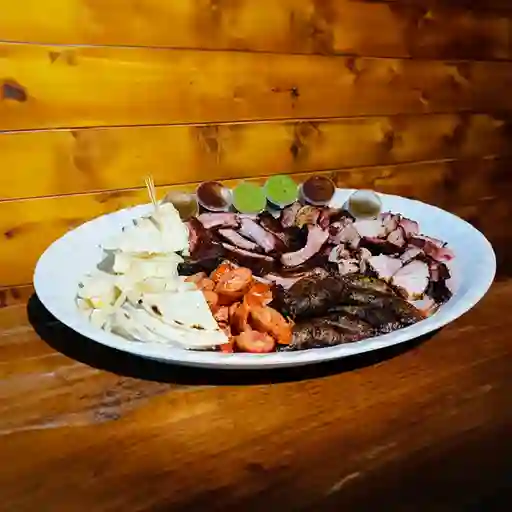 Mega Picada Sin Morcilla