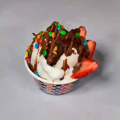 Bola de Helado con 3 Toppings