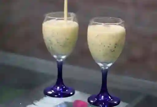 Malteada con Pisco 10 Oz