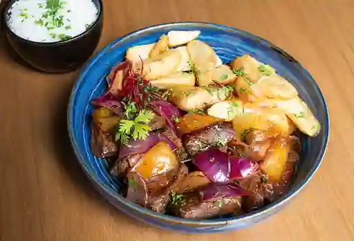 Lomo Saltado