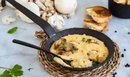 Desayuno Huevos con Champiñón