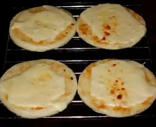 Arepa con Queso