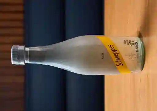 Schweppes Soda 10 Oz