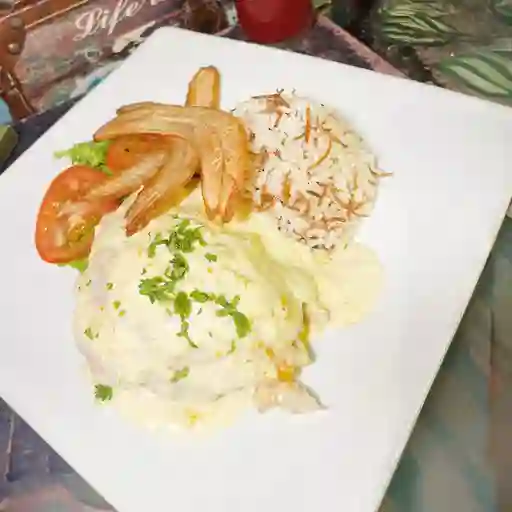 Pollo en Crema de Champiñones