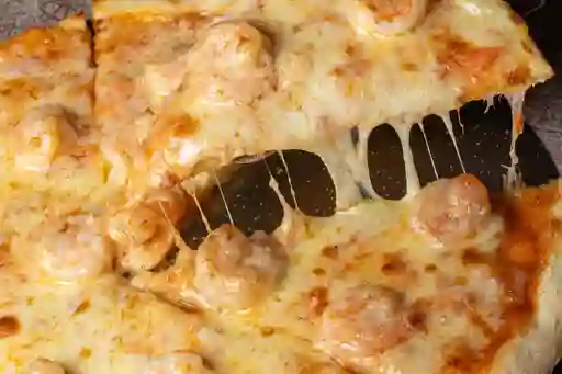 Pizza Camarones Al Ajillo