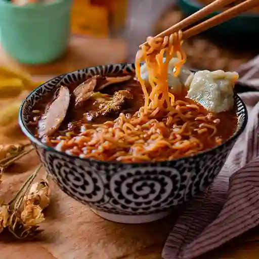 Gyosa Ramen (Ramen de Gyosas de Carne)