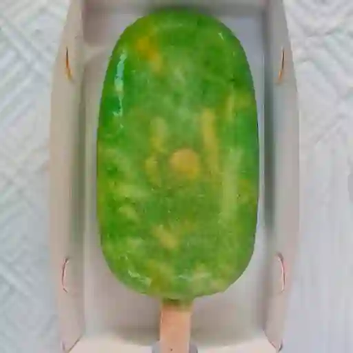 Paleta Artesanal de Mango Biche