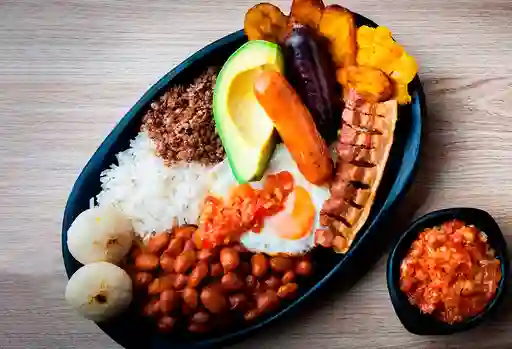 Bandeja Paisa