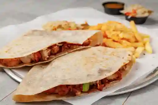 Quesadilla de Pollo Frito