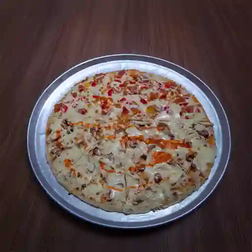 Pizza Pollo y Jamón