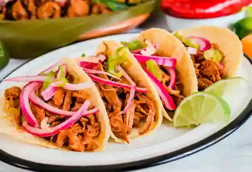 Tacos de Cochinita Pibill X3