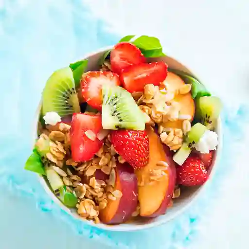 Ensalada de Frutas con Granola