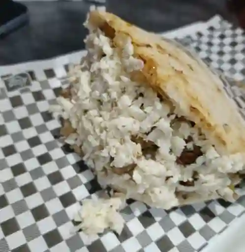 Arepa de Lomito de Cerdo