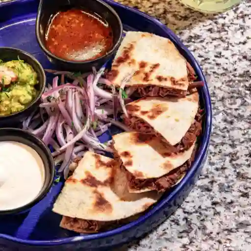 Quesadilla de Birria