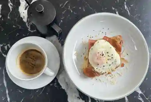 Combo Sand Croissant + Cafe