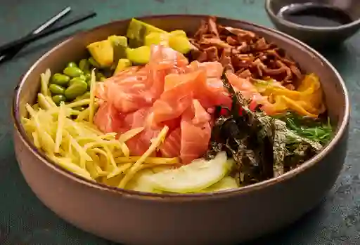 Salmón Fresco Poke Bowl