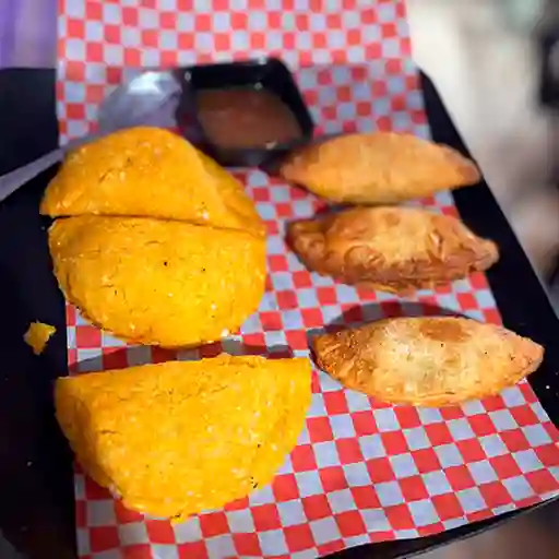 6 Empanadas Mixtas