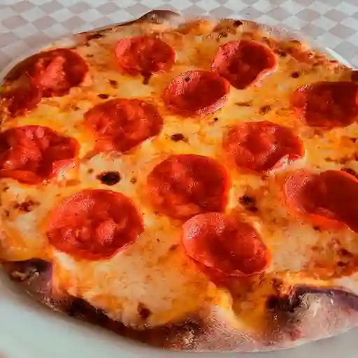 Pizza Salame