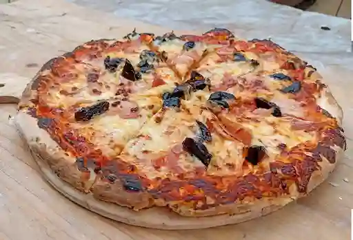 Pizza Ciruela