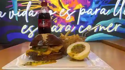 Hamburguesa de Maracuya En Combo