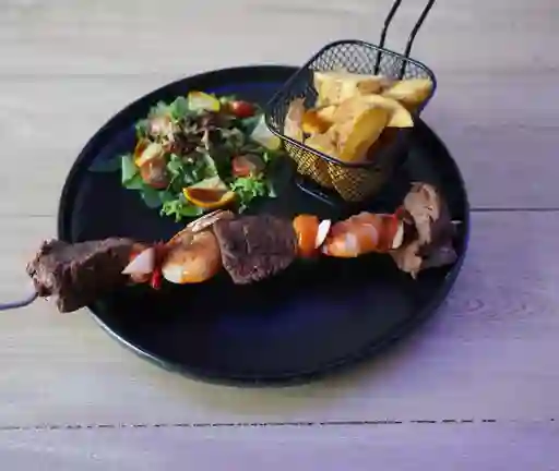 Brocheta de Mar y Tierra