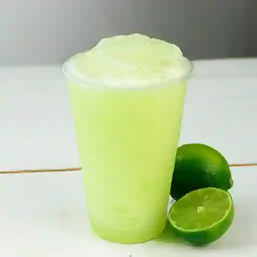 Limonada Natural de 10 Oz