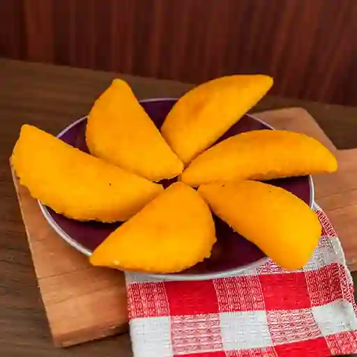 Empanada de Maíz de Carne