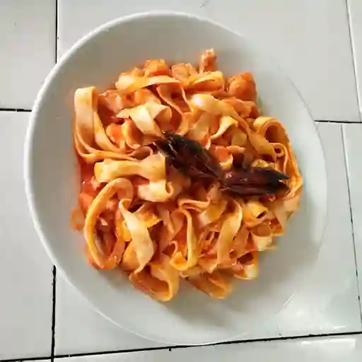 Pasta Tocinet en Salsa Blanca