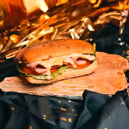 Sándwich Jamón y Queso