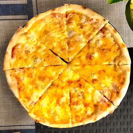 Pizza Quattro Formaggi