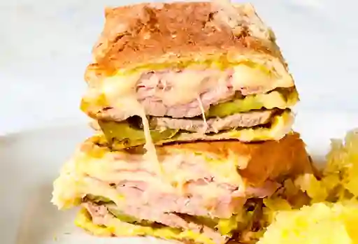 Sándwich Hawaiano