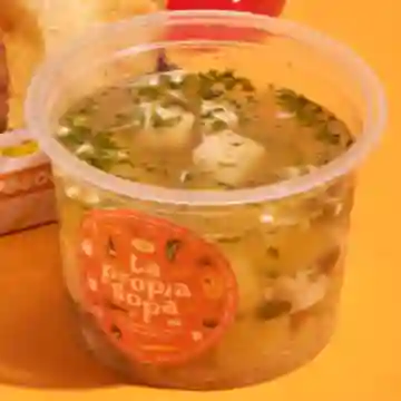 Caldo de Pollo