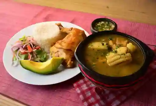 Sancocho de Gallina