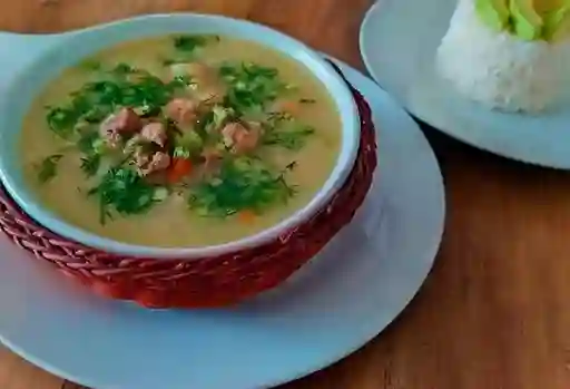 Caldo de Menudencias