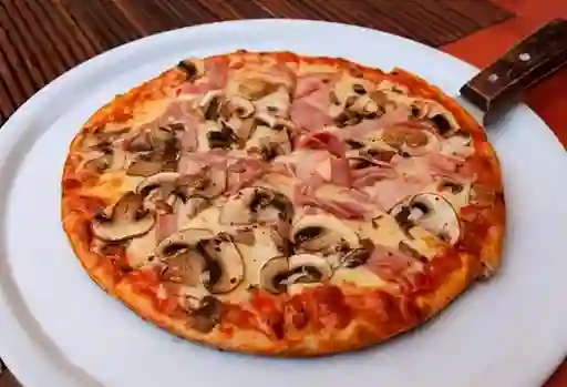 Pizza Napolitana