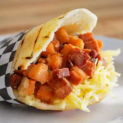 Arepa de Chicharrón