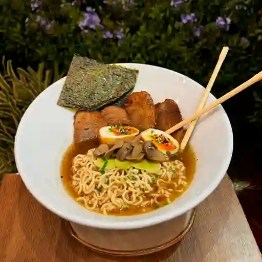 Ramen de Cerdo	