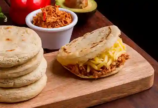 Arepas con Hogado de la Casa