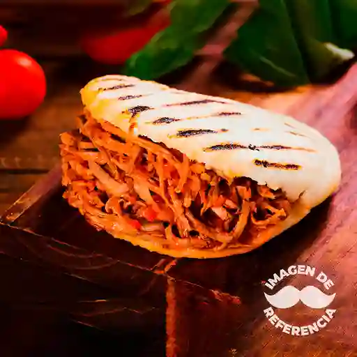 Arepa Maíz Pollo