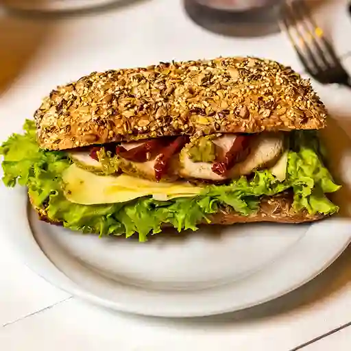 Sándwich con Jamón de Pavo