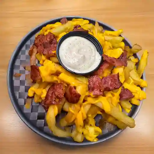 Papas Cheddar y Tocineta