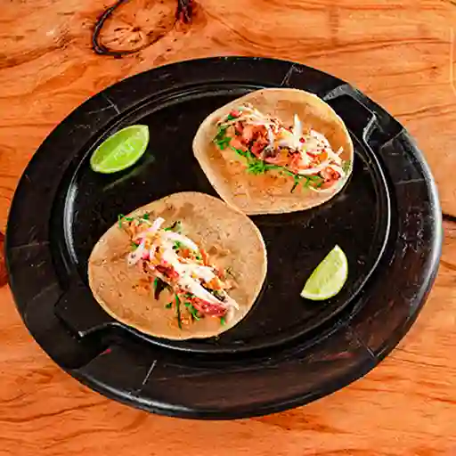 Taco de Camarón y Calamar