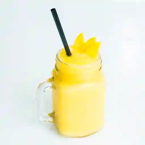 Jugo Piña-Hierba Buena 16 Oz