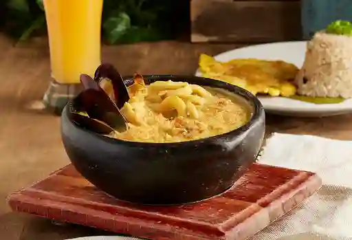Cazuela de Mariscos