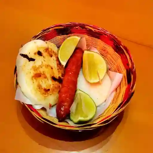 Chorizos con Arepa