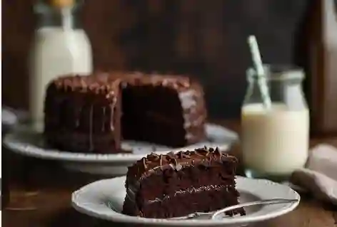 Combo Torta de Brownie + Un Baso de Leche