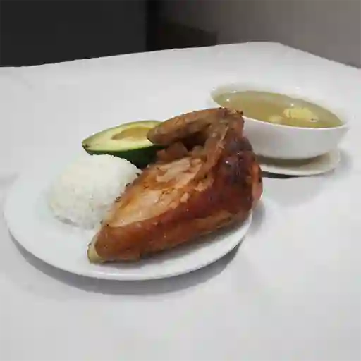 Sancochito de Gallina