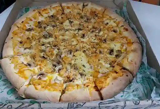 Pizza de Pollo con Champiñones Mediana